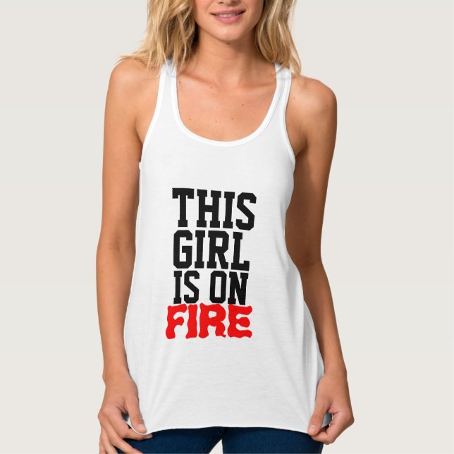 Den här tjejen är på brand linne med racerback  (Framsida)