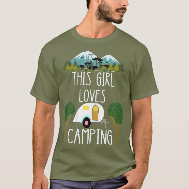 Den här tjejen Kärlek Camping RV-trappa T Shirt (Framsida)