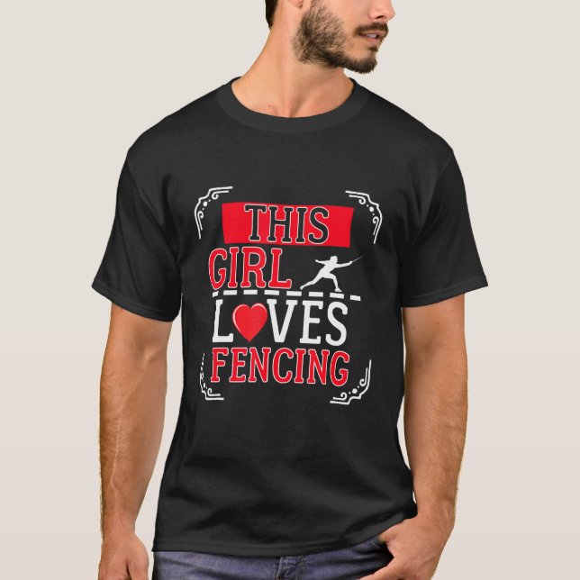 Den här tjejen Kärlek Fencer Fläkt T Shirt (Framsida)