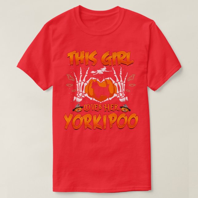 Den här tjejen Kärlek Hennes Yorkipoo Hund Funny H T Shirt (Design framsida)