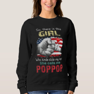 Den här tjejen som slår mitt hjärta. Hon kallar mi T Shirt