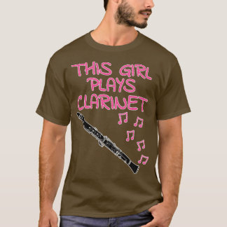 Den här tjejen spelar Clarinet Female Clarinetist  T Shirt