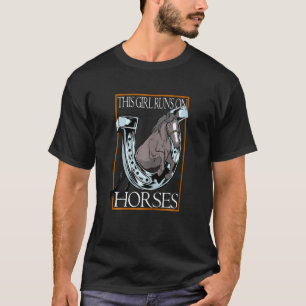 Den här tjejen Springa på hästar Proud Land Girl V T Shirt