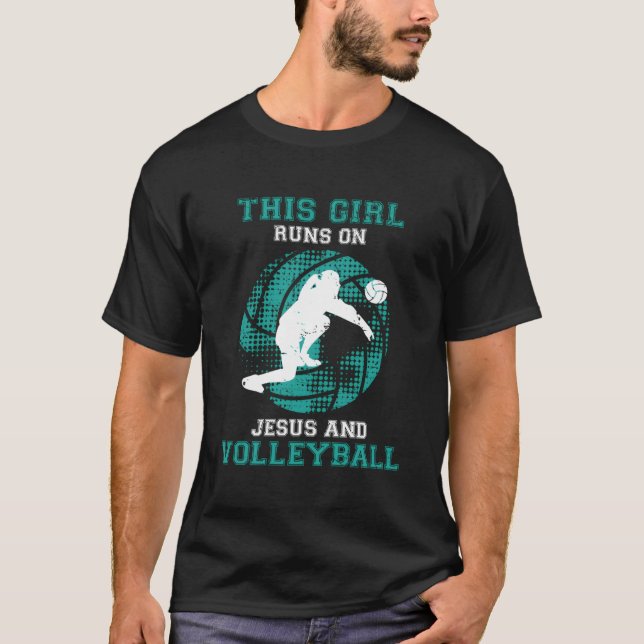 Den här tjejen Springa på Jesus och Volleyball Hoo T Shirt (Framsida)