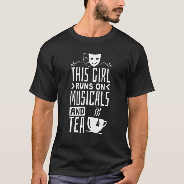 Den här tjejen Springa på musiker och tea 2 T Shirt (Framsida)