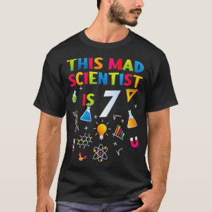 Den här vetenskapsmannen är 7 7:e t shirt