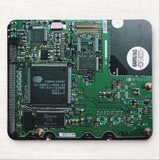 Den hårda drevmusen vadderar musmatta