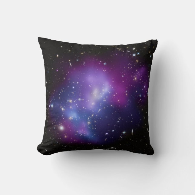 Den härliga kosmiska utrymmegalaxen samla i en kudde (Framsida)