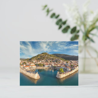 Den historiska hamnen i Nafpaktos, Grekland Vykort