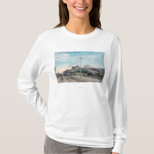 Den huvudsakliga gatan beskådar av fackliga t-shirt
