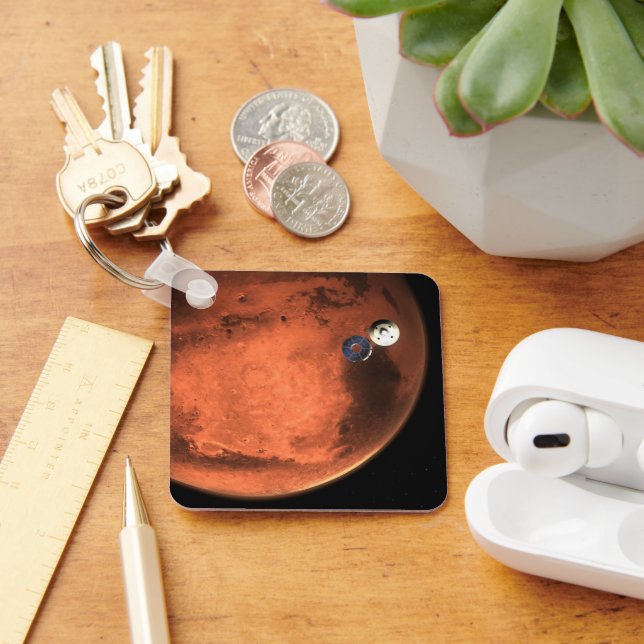 Den ihärdiga ruttningen av dess kryssningsfas. nyckelring (Skrivbord)