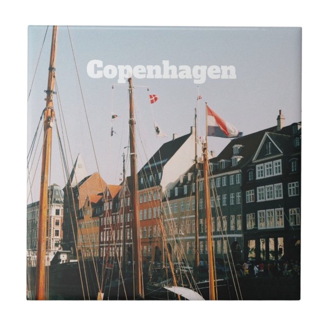 Den ikoniska Nyhavn, Köpenhamn, Danmark Kakelplatta (Framsidan)