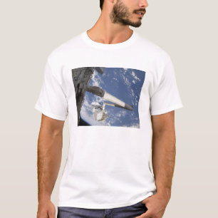 Den inbyggda lastbäraren t-shirt