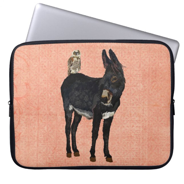 Den INDIGOBLÅ ÅSNAN & FÖRKOPPRAR UGGLAdatorsleeven Laptop Sleeve (Framsidan)