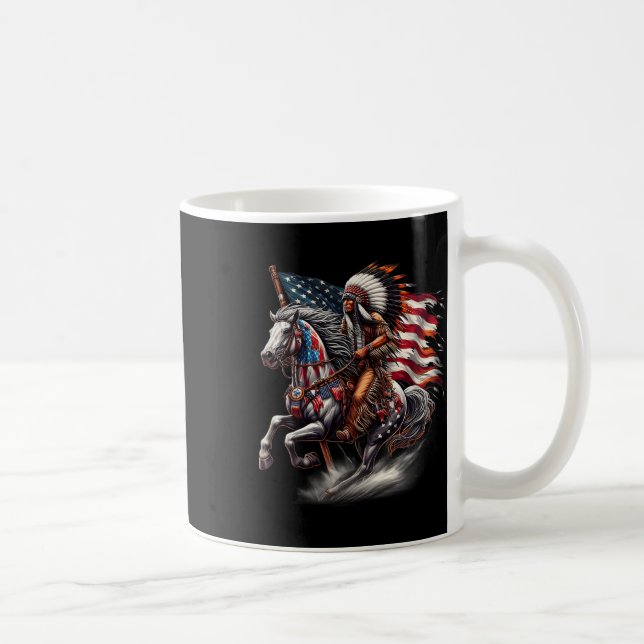 Den inhemska amerikanska dagen Flagga Indian Ridin Kaffemugg (Höger)