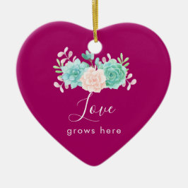 Den inspirerande citatet Kärlek växer här Blommigt Julgransprydnad Keramik