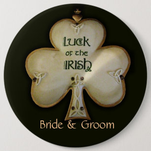 Den irländska den Shamrockbruden och brudgummen Knapp