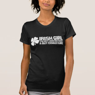Den irländska flickan den bäst dricka kompisen e t-shirt