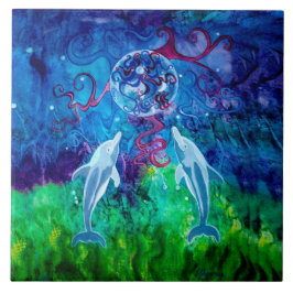 Den keramiska delfinblicken belägger med tegel kakelplatta