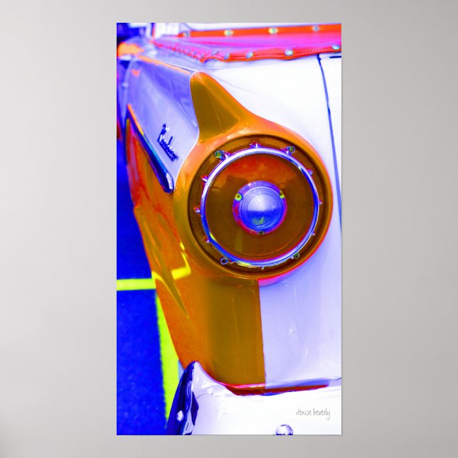 Den klassiska bilen svan är mättad färg poster (Framsidan)