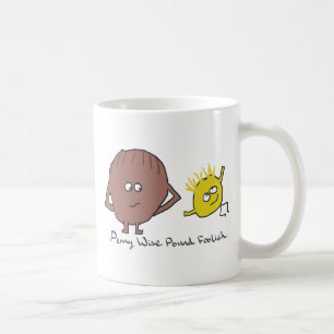 Den kloka encentmyntet dunkar dåraktigt kaffemugg
