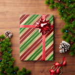 Den kommande julafton Rand Mönster Red Grönt Guld Presentpapper<br><div class="desc">Den här festliga helgdag har en elegant mönster av rött och grönt diagonalt rand på en bakgrund för faux-folie i guld.</div>