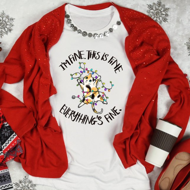 Den konstiga julklapp jag är Bra T Shirt (Skapare uppladdad)