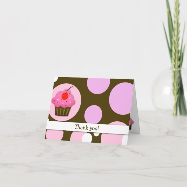 Den körsbärsröda muffinbruntet/rosa vikta moderna tack kort (Framsida)