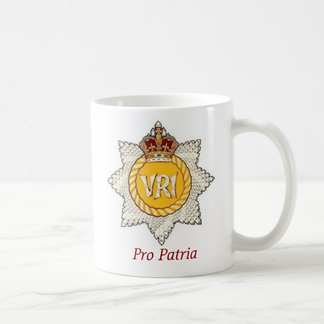 Den kungliga kanadensiska Regimentmuggen Kaffemugg (Höger)