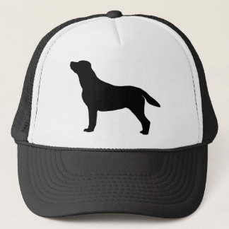 Den Labrador retrieveren utrustar Truckerkeps