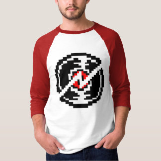 Den långa röda sleeveskjortan med det brutna tee