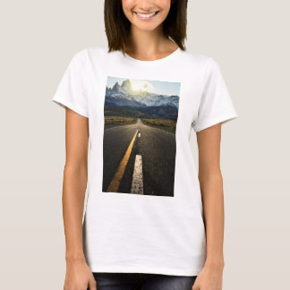 Den långa vägen till det Fitzroy berg - Ruta 40 Tee Shirt