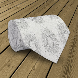 Den lilla vita blommigten sjönk till mönster på la slips
