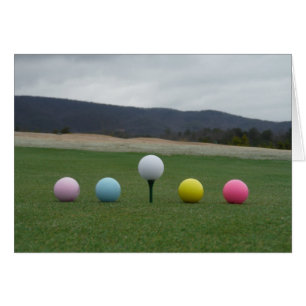 Den ljusa färgaden Golf Bollar på ett berg Hälsningskort