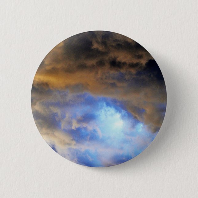 Den ljusa prästen knäppas knapp (Framsida)