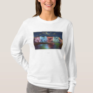 Den Luna önatten beskådar av den nya regnbågen T-shirt