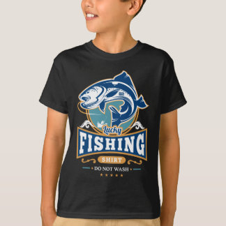 Den lyckliga fiskeskjortan tvättar inte den t shirt