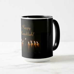 Den lyckliga Hanukkah menoran undersöker elegant Mugg