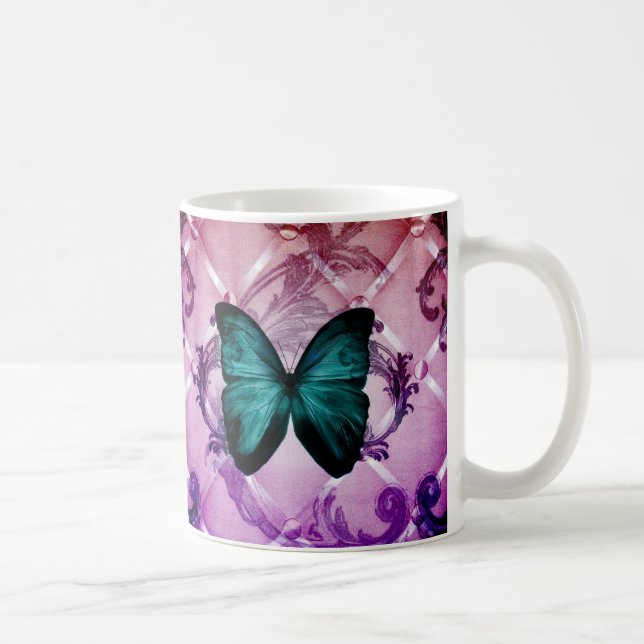 Den magentafärgade lilan virvlar runt den kaffemugg (Höger)