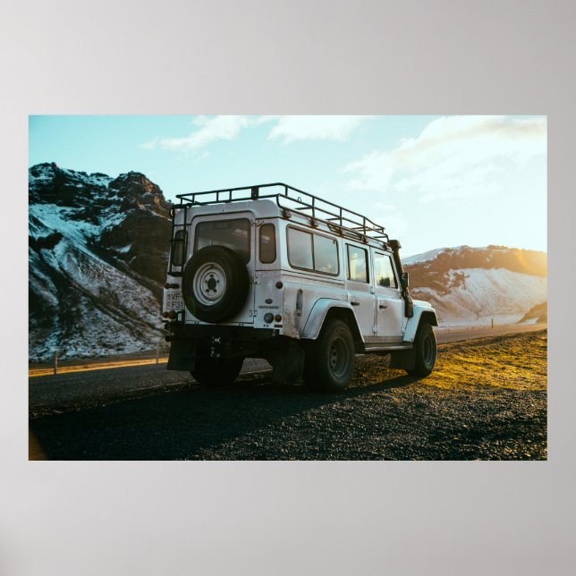 Den mäktige försvararen poster (Framsidan)