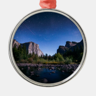 Den Milky långt Yosemite nationalparken Julgransprydnad Metall