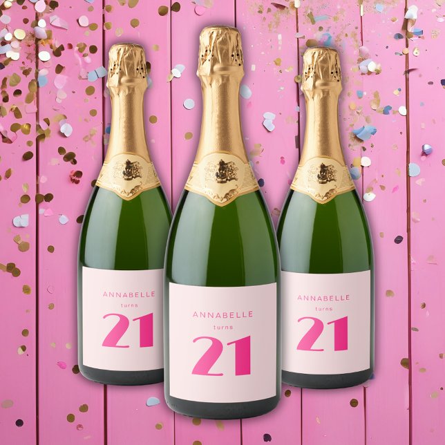 Den moderna 21:a tjugoen-Födelsedagsfesten (Hot pink custom bottle labels for girls 21st birthday party celebrations and party decor. )
