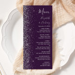 Den moderna Mörken Lila Silver Glitter Kant Bröllo Meny<br><div class="desc">Den moderna bröllop-menyn på den lämnat kant i eleganten har en silver faux glitter-design. Anpassadet kombinerar handskrift,  tryckplåt och kursivt typsnitt på mörkens lila. Den omvända sidan har en passande lila- och silver glitter-design.</div>