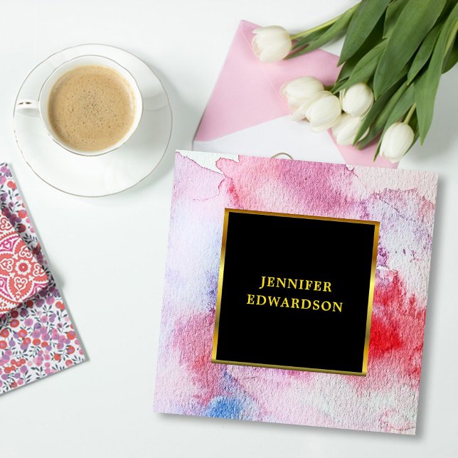 Den moderna professionellen guld, svart bläckplatt fyrkantigt visitkort (Modern elegant watercolor splatter black gold frame professional square business card.)