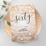 Den moderna Ro Guld Glitter Ljus 60:e födelsedagen Inbjudningar<br><div class="desc">Elegant Glam Ro Guld Glitter Ljus 60:e födelsedagsskriptinbjudan med mousserande ljus och modernt typografiskt skript.</div>