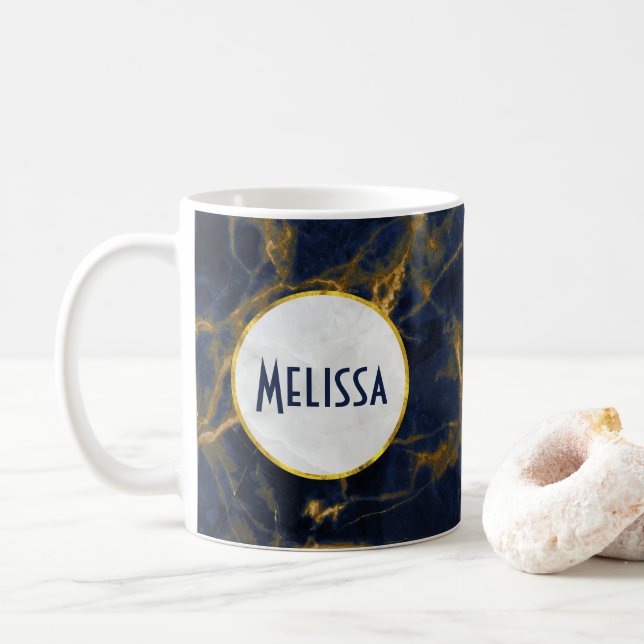Den moderna Snyggten Navy Blue och Guld Marble Kaffemugg (Med munk)
