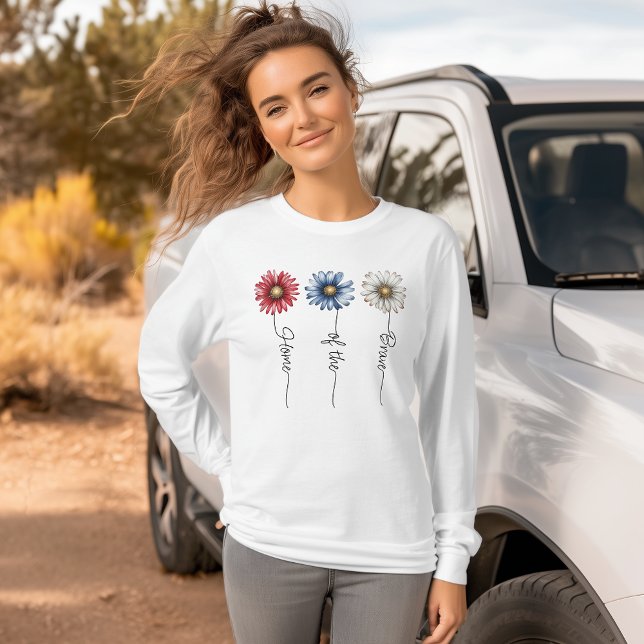 Den Modiga patriotiska Blommigtens hem T Shirt (Skapare uppladdad)