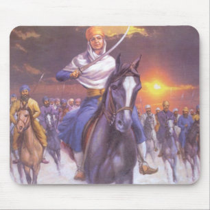 Den modiga SIKHmusen vadderar Musmatta
