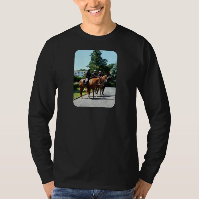 Den monterade polisen profilerar t-shirt (Framsida)