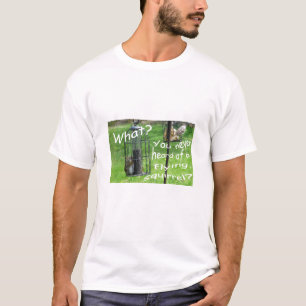 Den motståndskraftiga fågelförlagemataren för tee shirt
